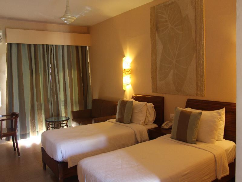 Prainha Resort By The Sea Taleigao Exterior foto