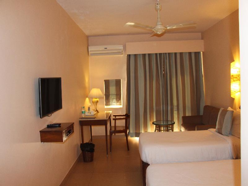 Prainha Resort By The Sea Taleigao Exterior foto